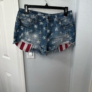 Americana shorts